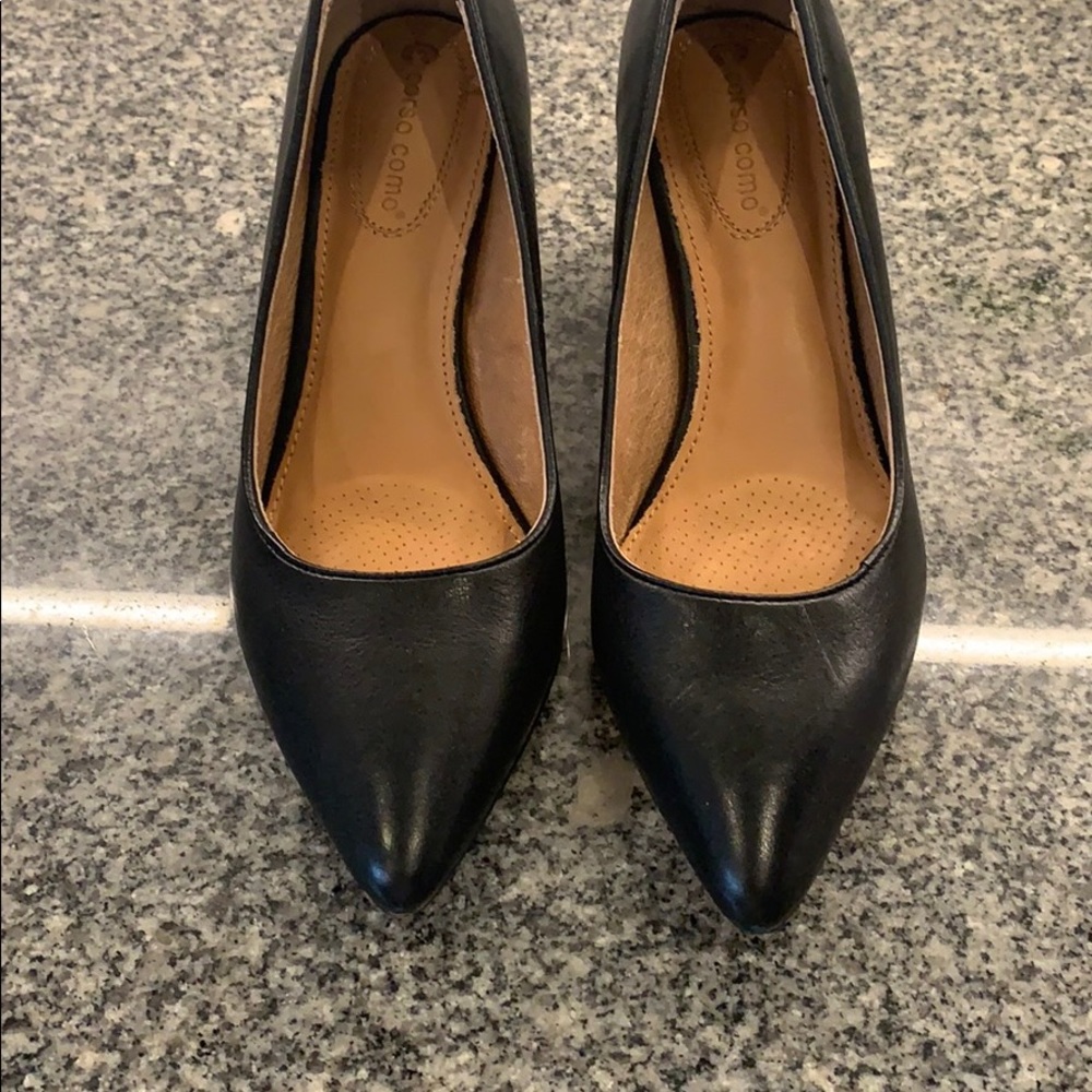 BRAND NEW Corso Como Regina Black Heels